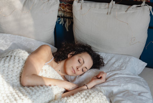 Premagajte težave s spanjem